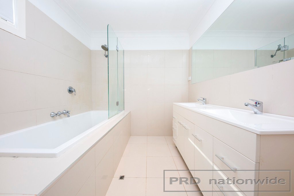 17 Malang Close ASHTONFIELD 11