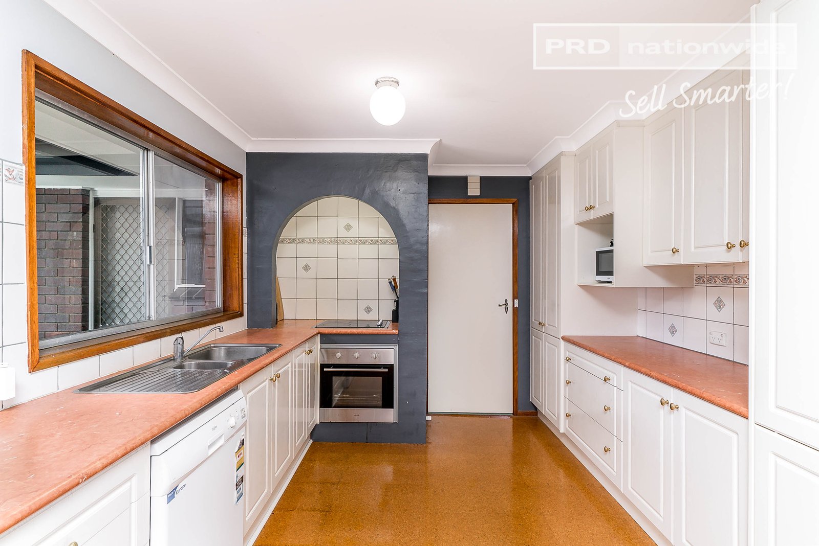 17 Malaya Drive TOLLAND 2