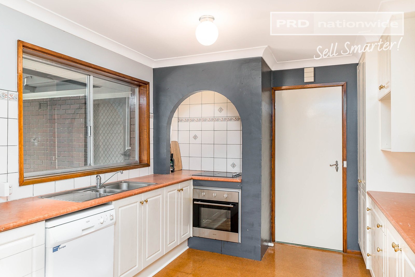 17 Malaya Drive TOLLAND 6