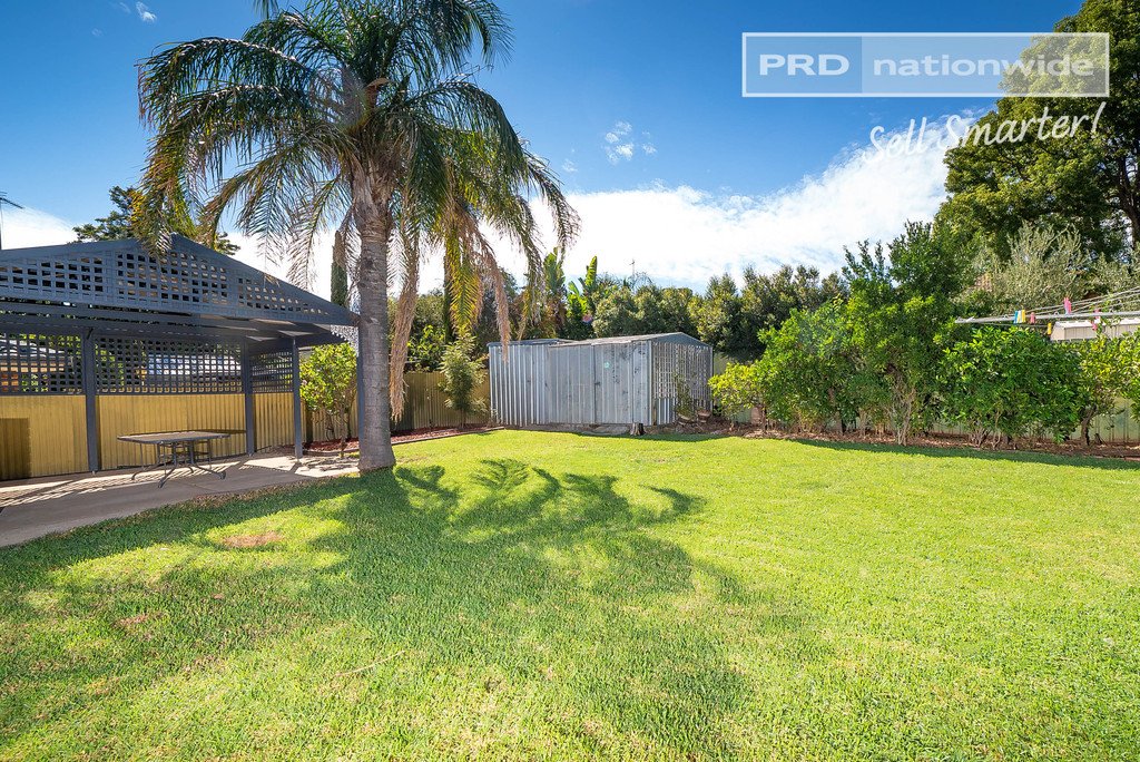 17 Malaya Drive TOLLAND 10