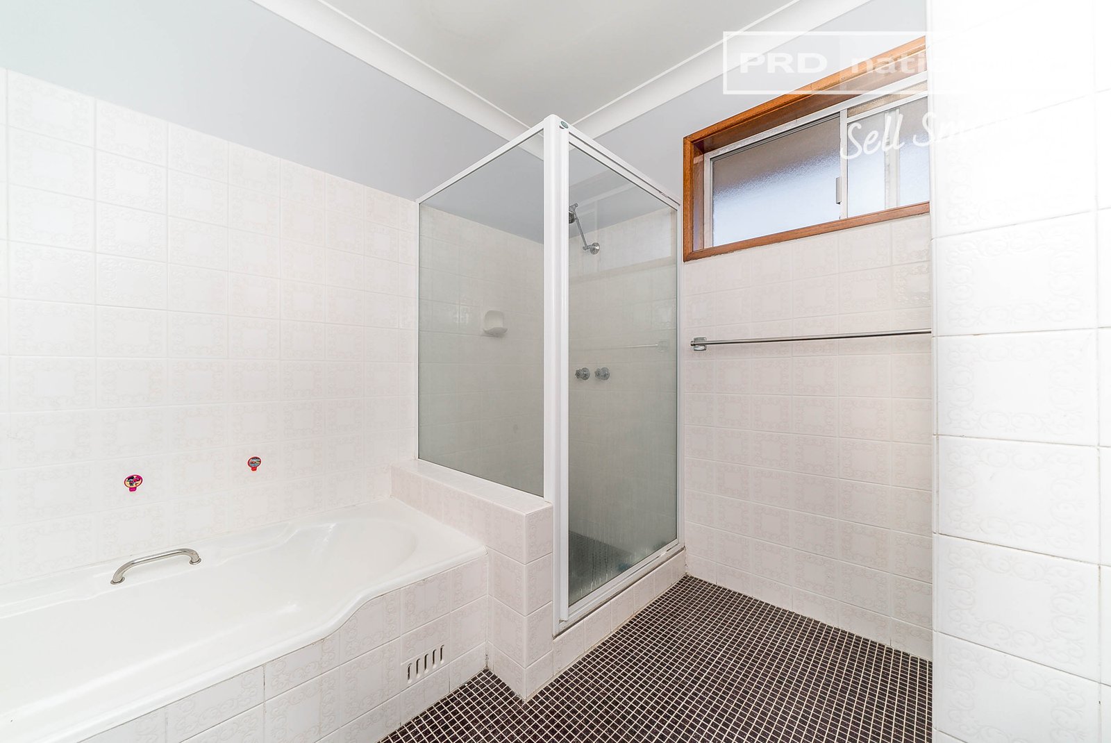 17 Malaya Drive TOLLAND 12