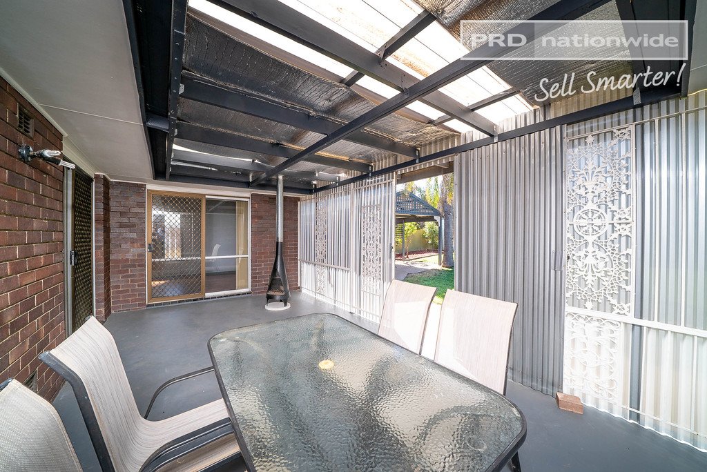 17 Malaya Drive TOLLAND 14