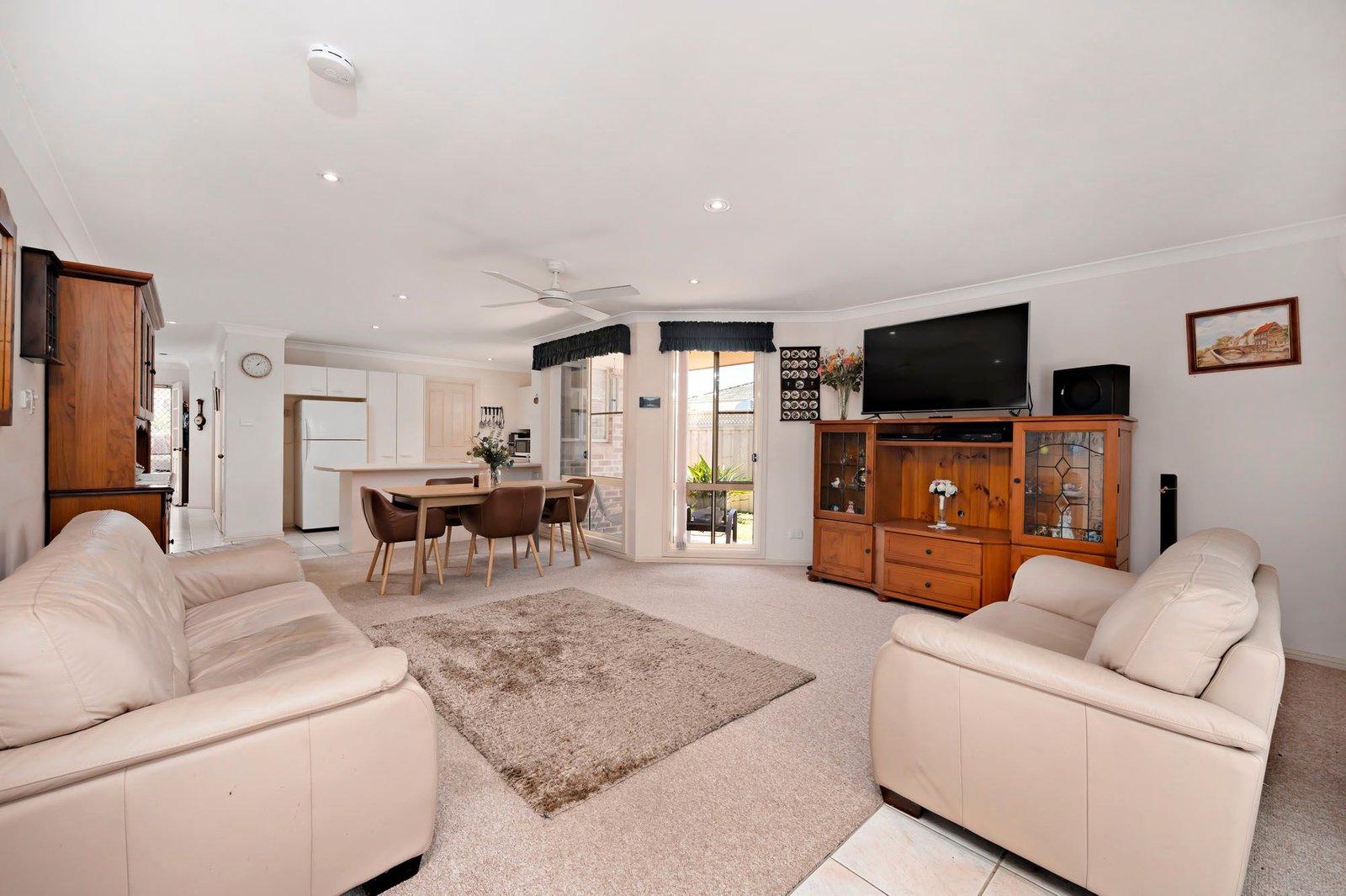 17 Mariner Crescent SALAMANDER BAY 3