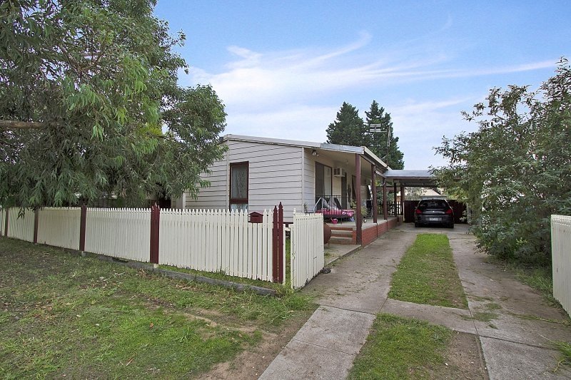 17 Marroo Street WHITE HILLS 1