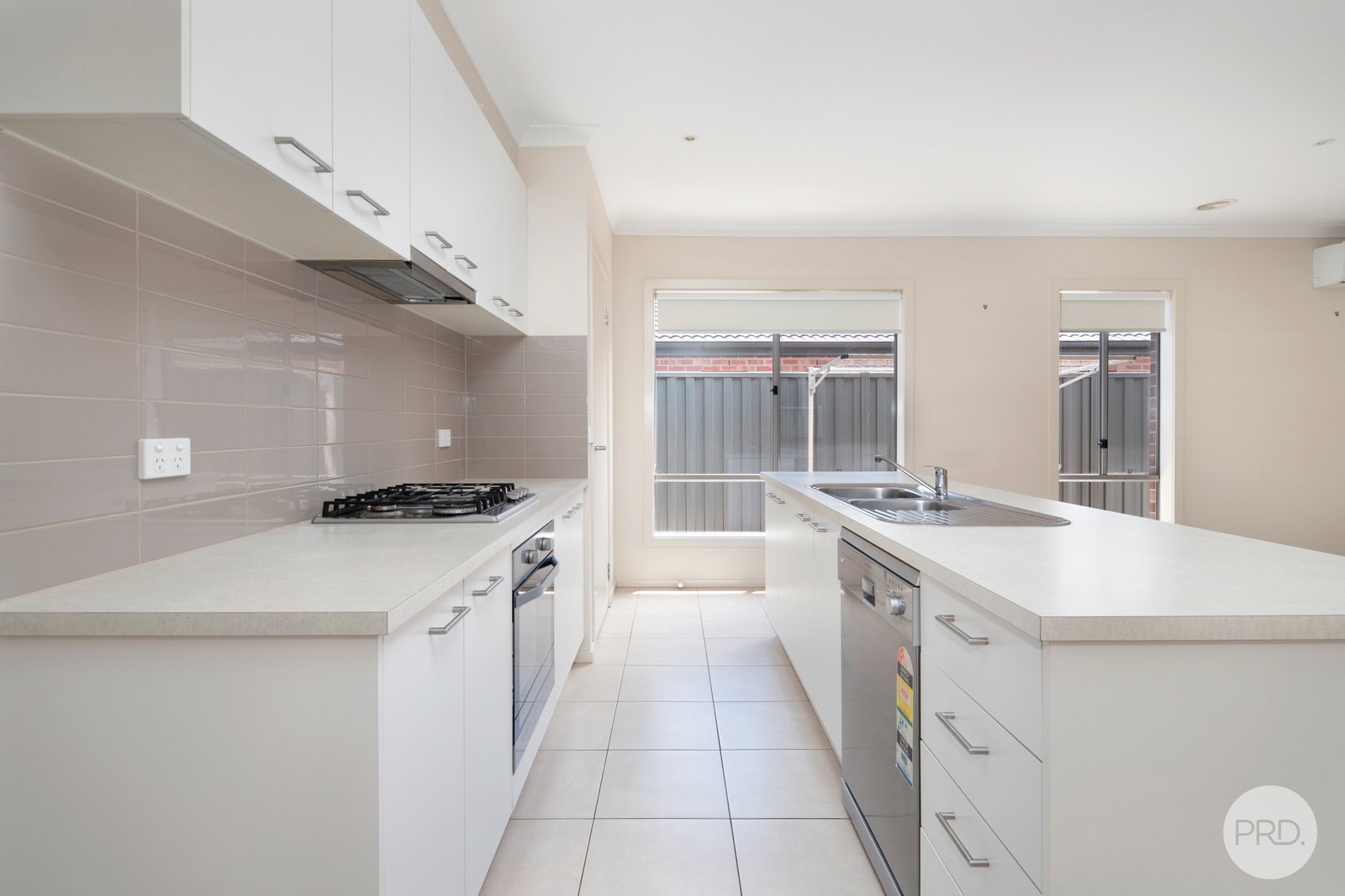 17 Marshall Road LUCAS 6