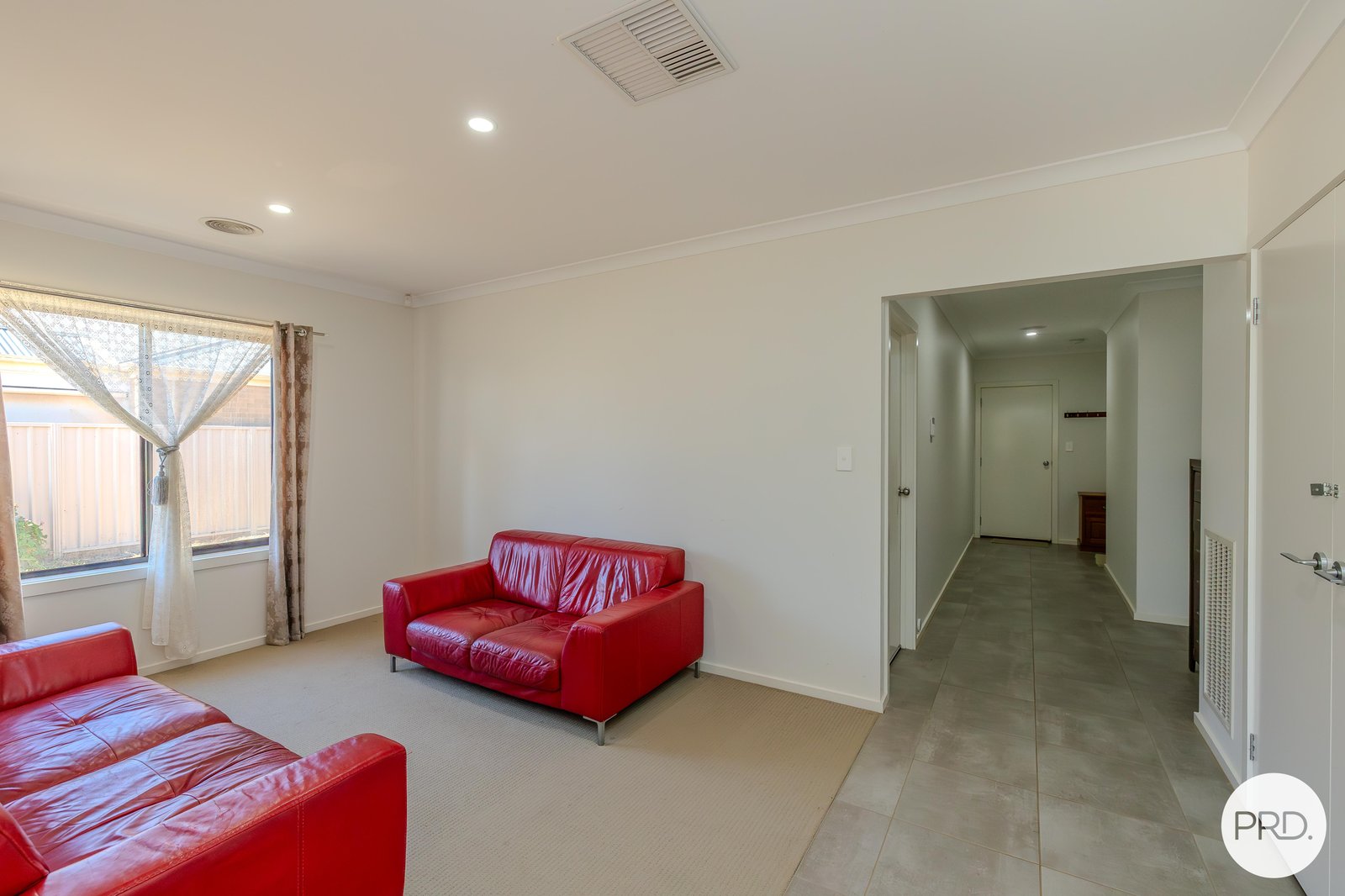 17 Mary Court ROBINVALE 9