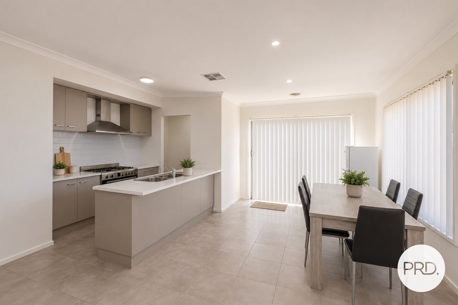 17 Mary Court ROBINVALE 13