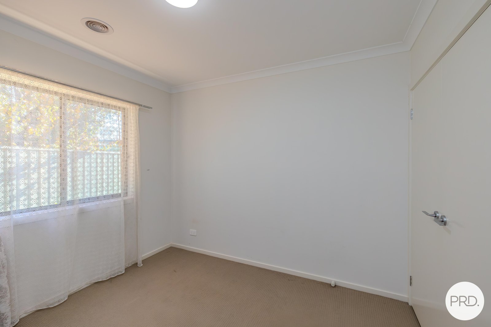 17 Mary Court ROBINVALE 20