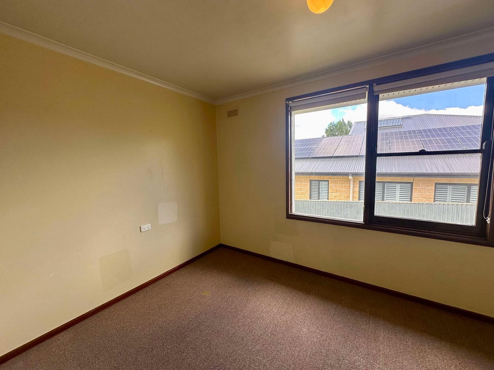17 Mate St  TUMBARUMBA 6