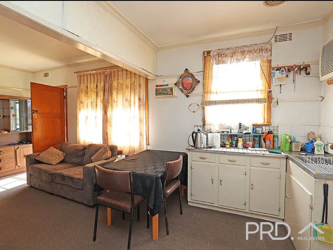 17 Matheson Street OUYEN 4