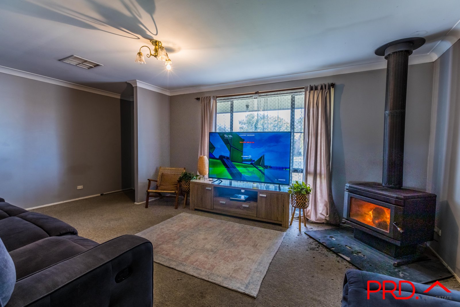 17 Maxwell Street TAMWORTH 4