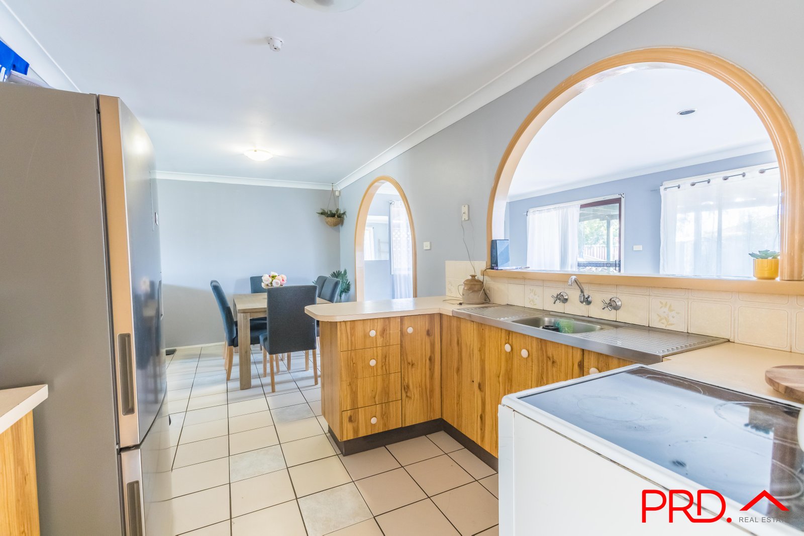17 Maxwell Street TAMWORTH 6