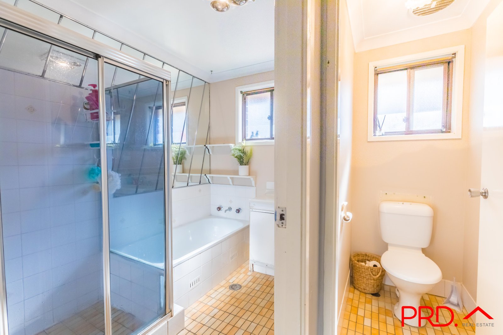 17 Maxwell Street TAMWORTH 10