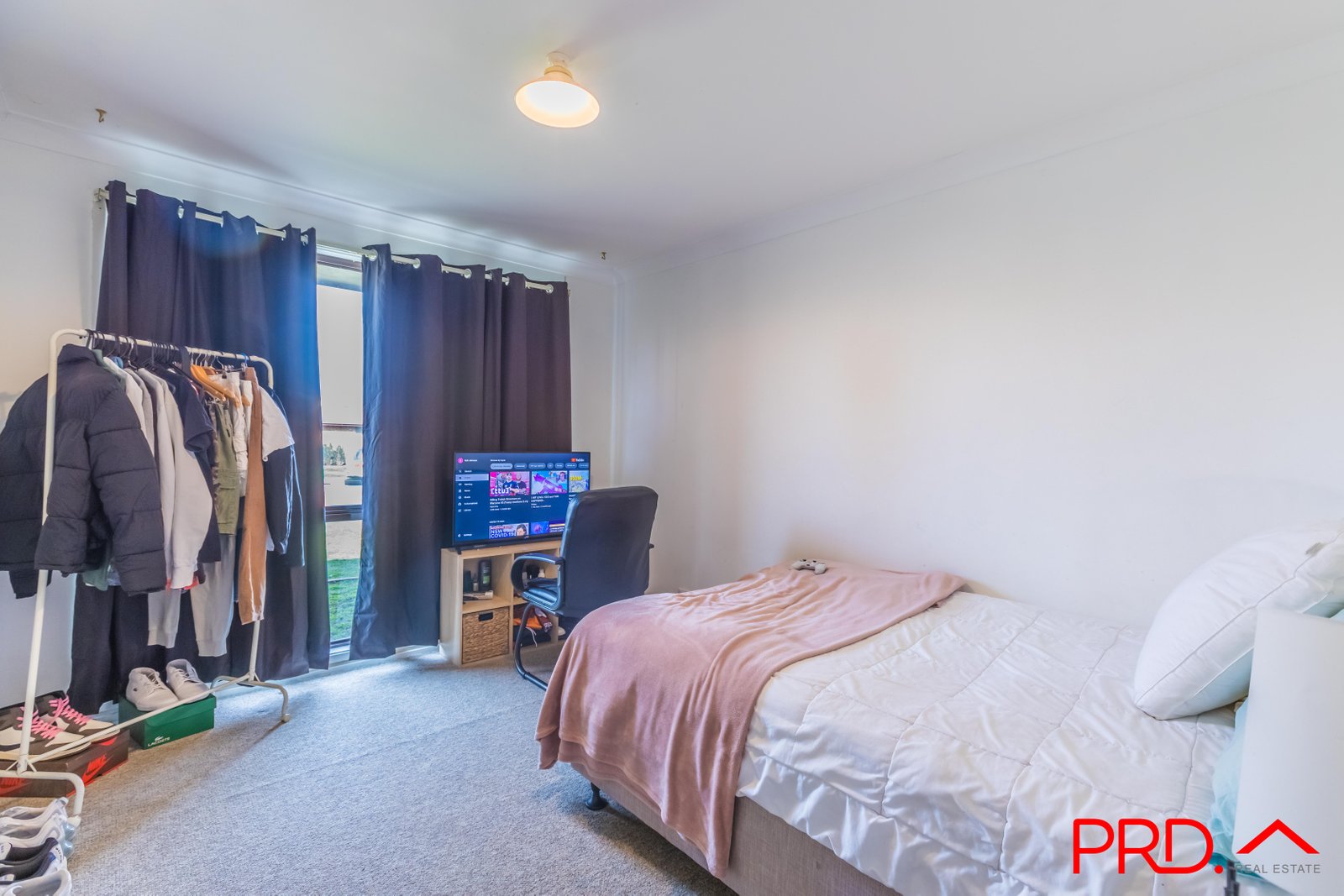 17 Maxwell Street TAMWORTH 12