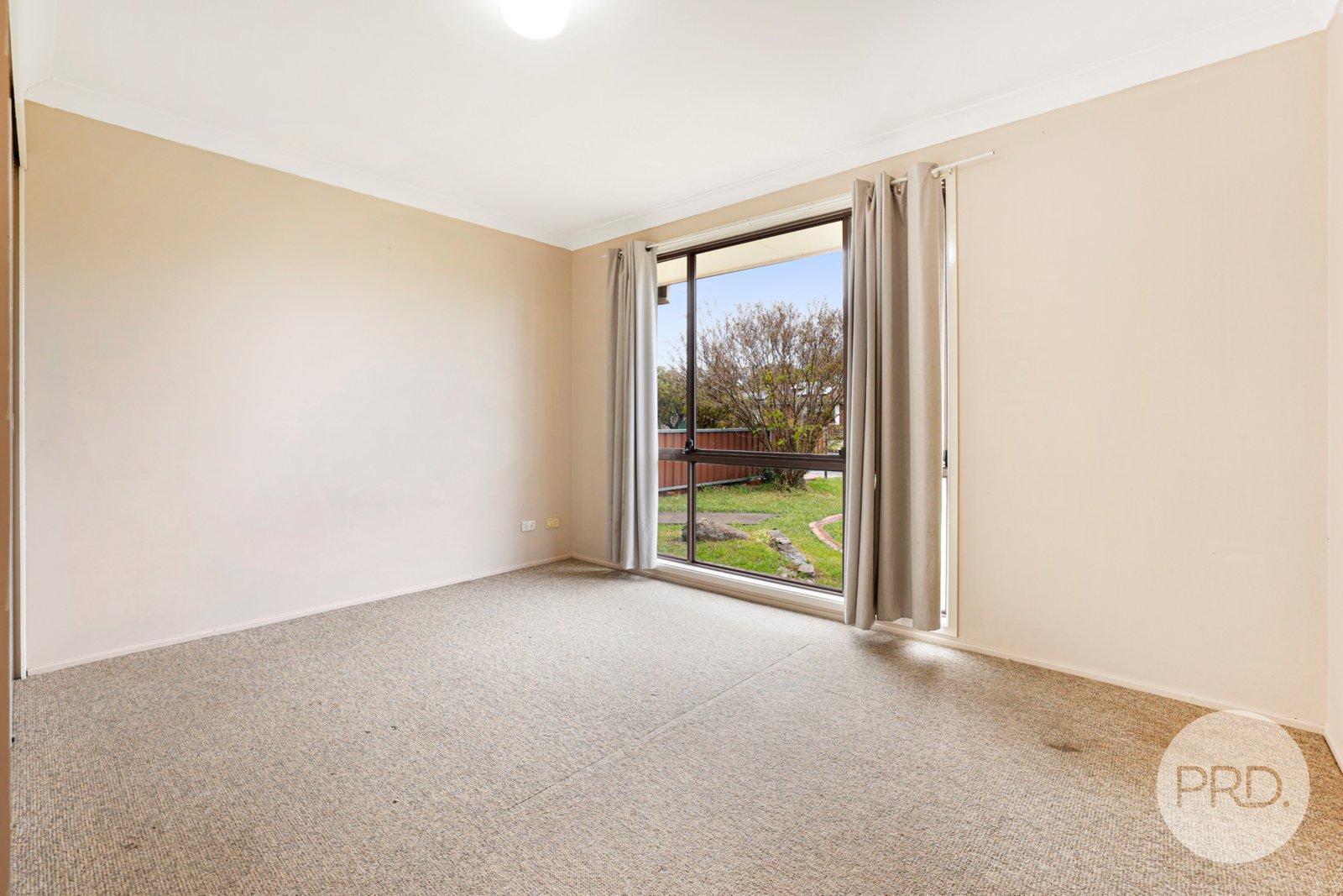 17 Maxwell Street TAMWORTH 14