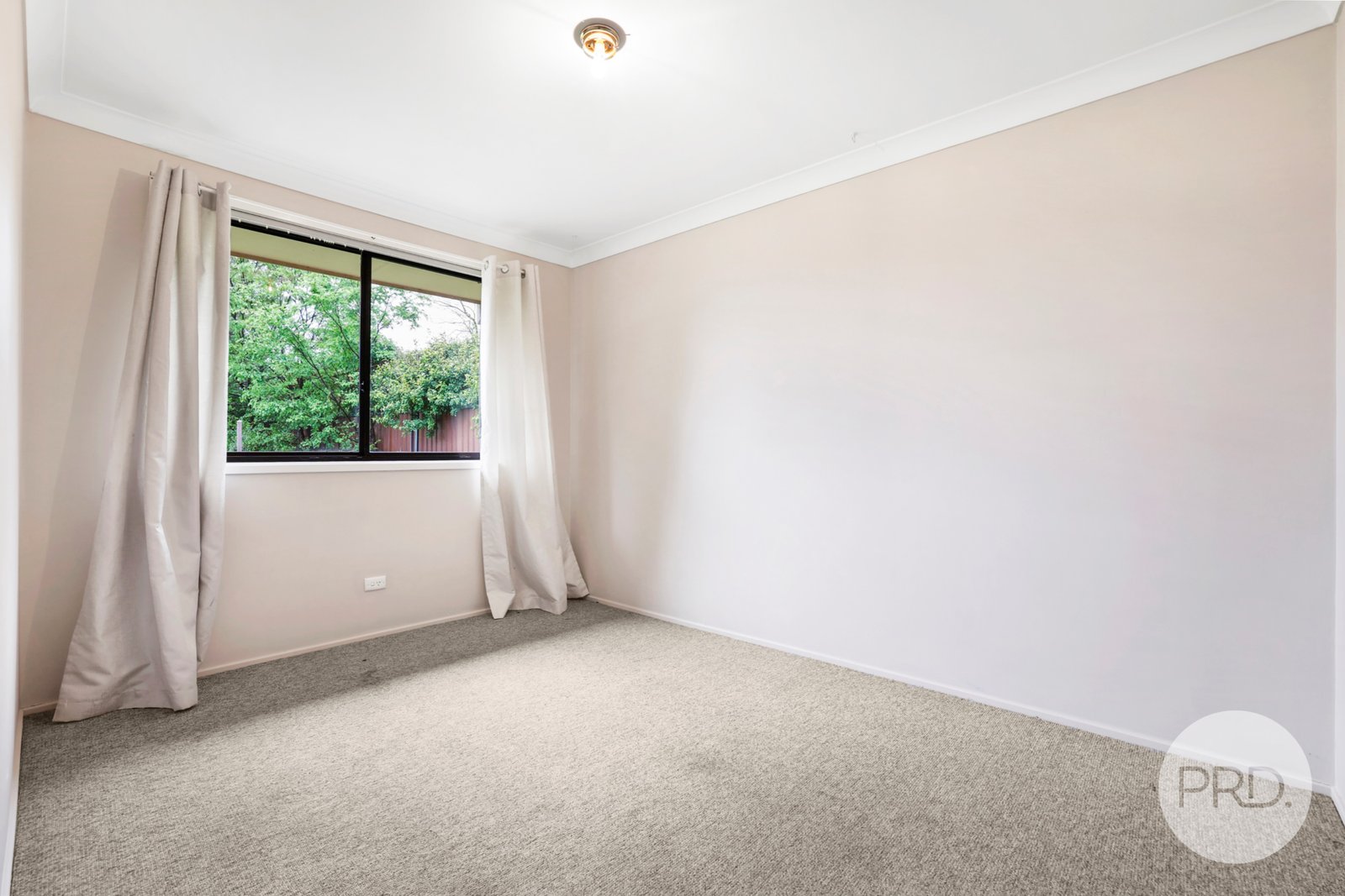 17 Maxwell Street TAMWORTH 15