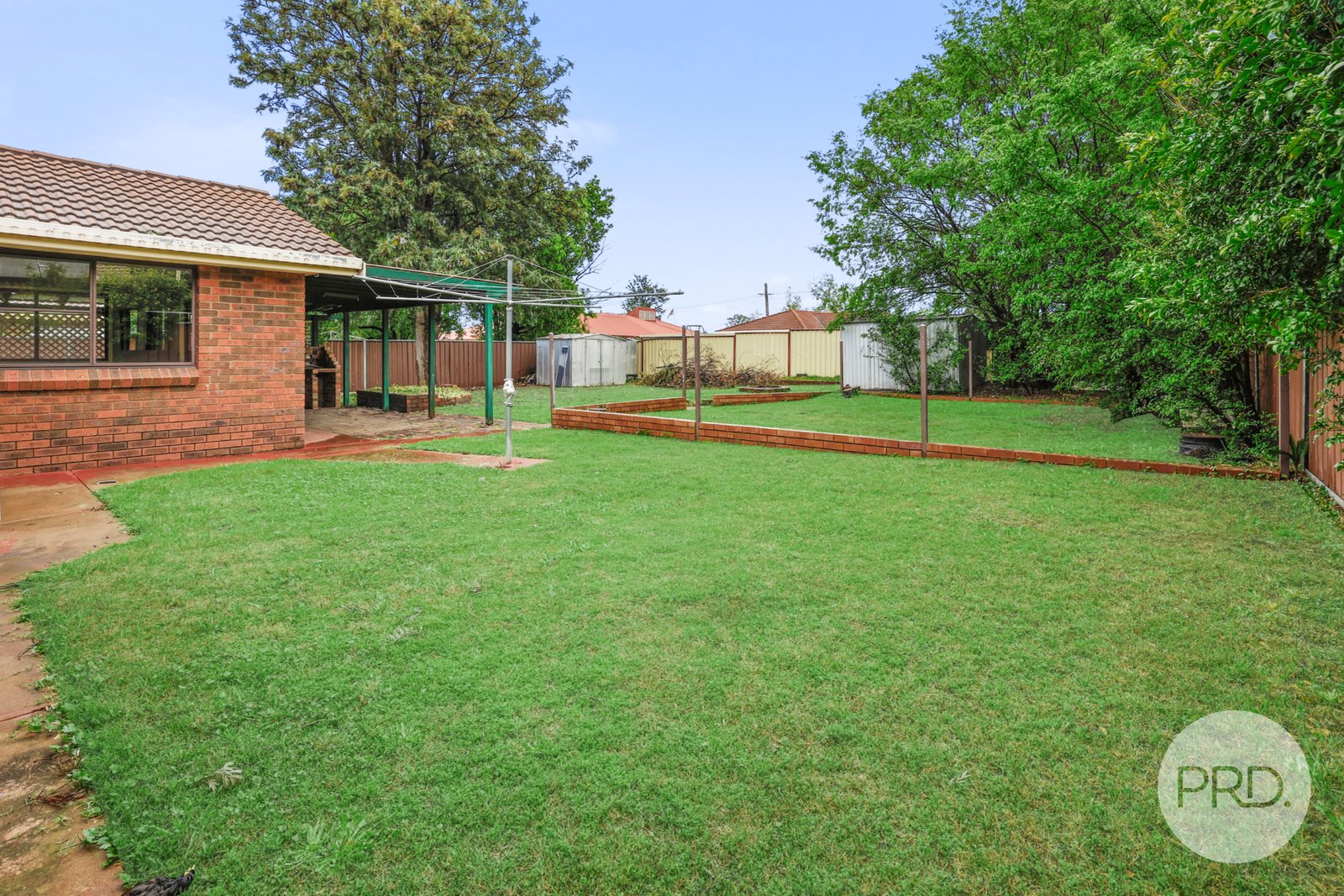 17 Maxwell Street TAMWORTH 19