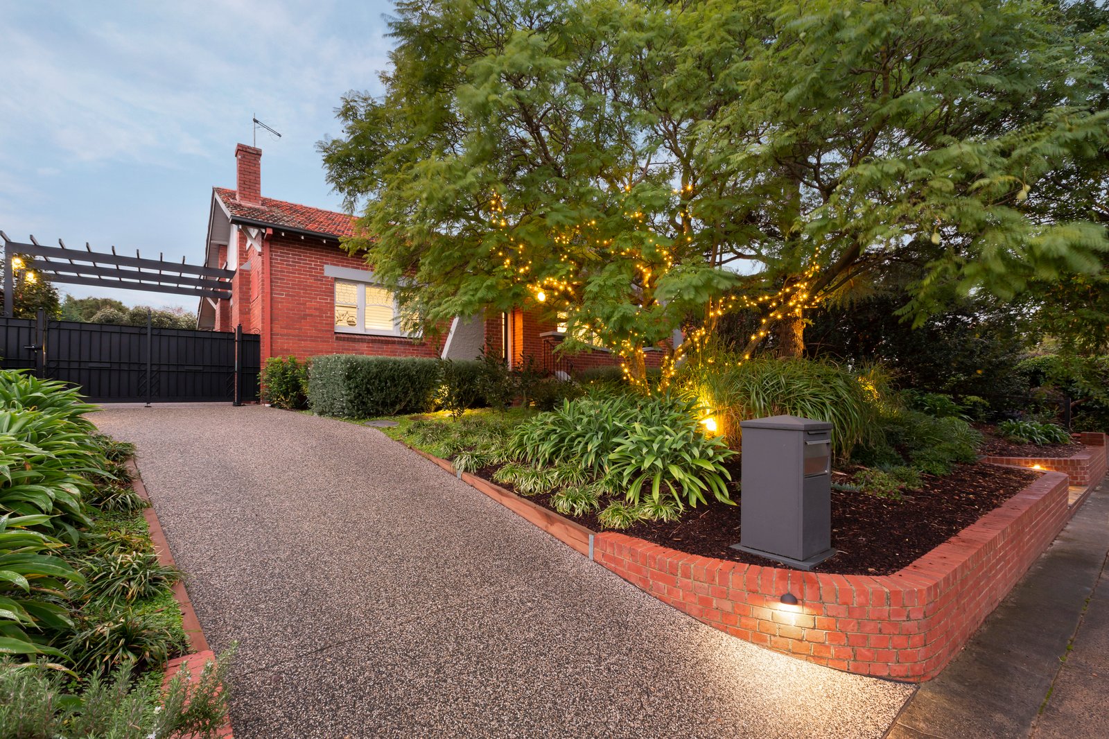 Real Estate and Property in 17 Maysia Street, Canterbury, VIC