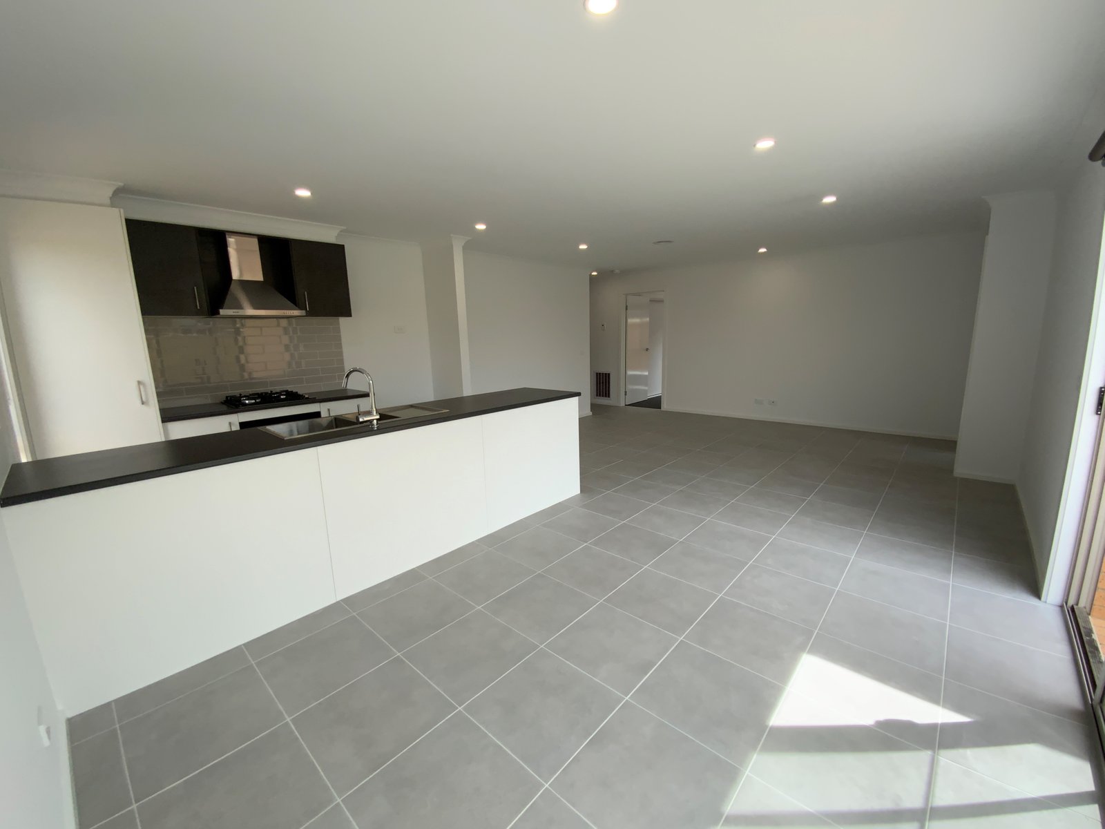 Gallery: 17 McArthur Crescent