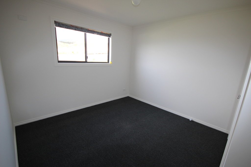 17 McGill Rise CLAREMONT 6