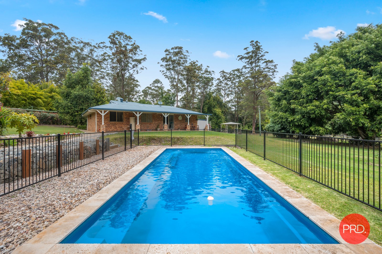 17 McPhillips Road HALFWAY CREEK 2
