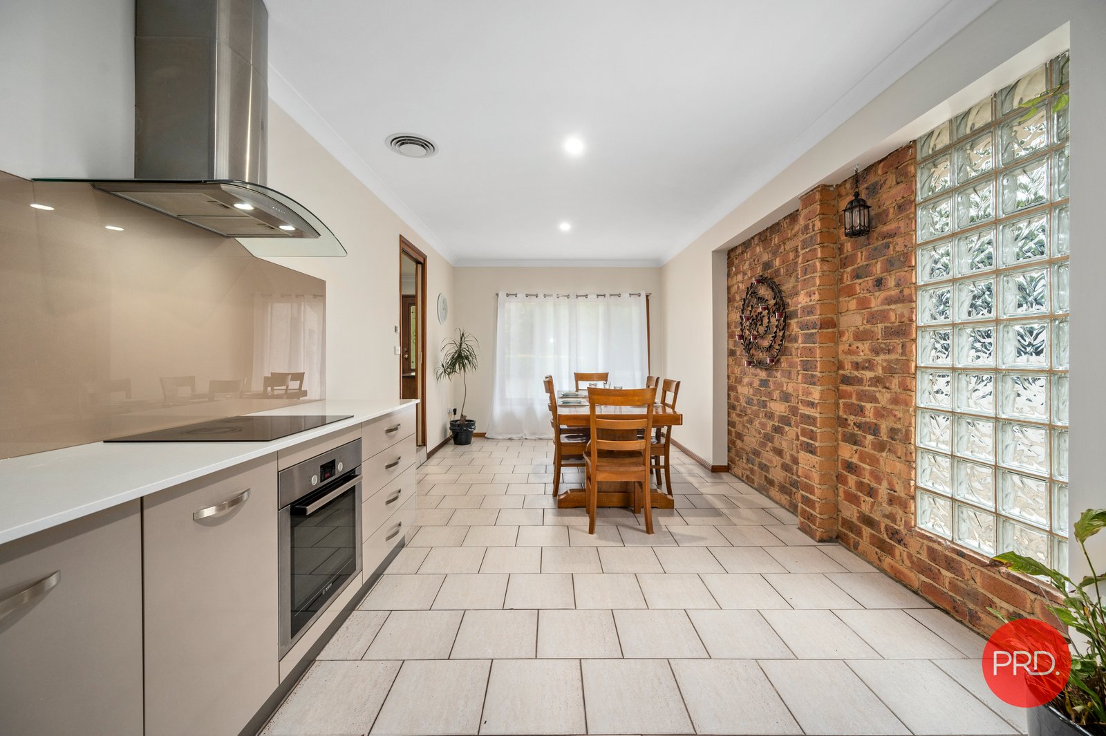17 McPhillips Road HALFWAY CREEK 15