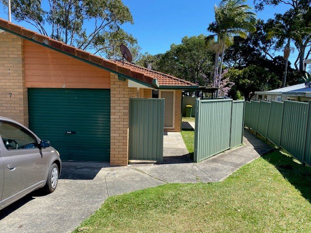 1/7 Melinda Street SOUTHPORT 3