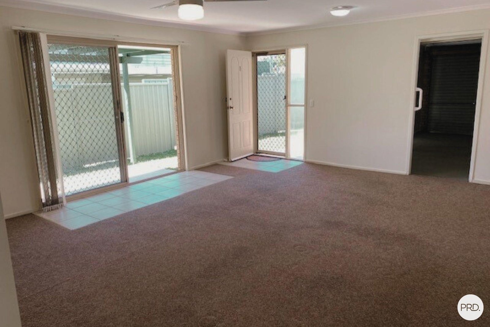 1/7 Melinda Street SOUTHPORT 2