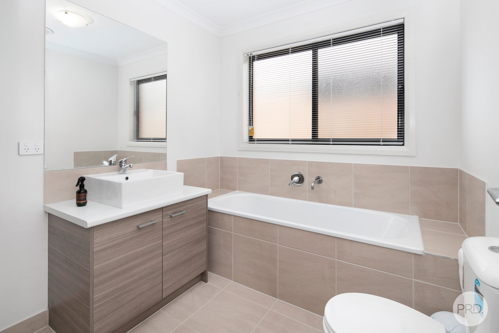 17 Mia Street ALFREDTON 12