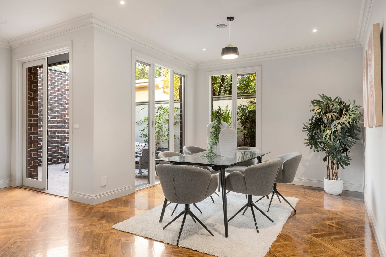 Gallery: 17 Miller Street