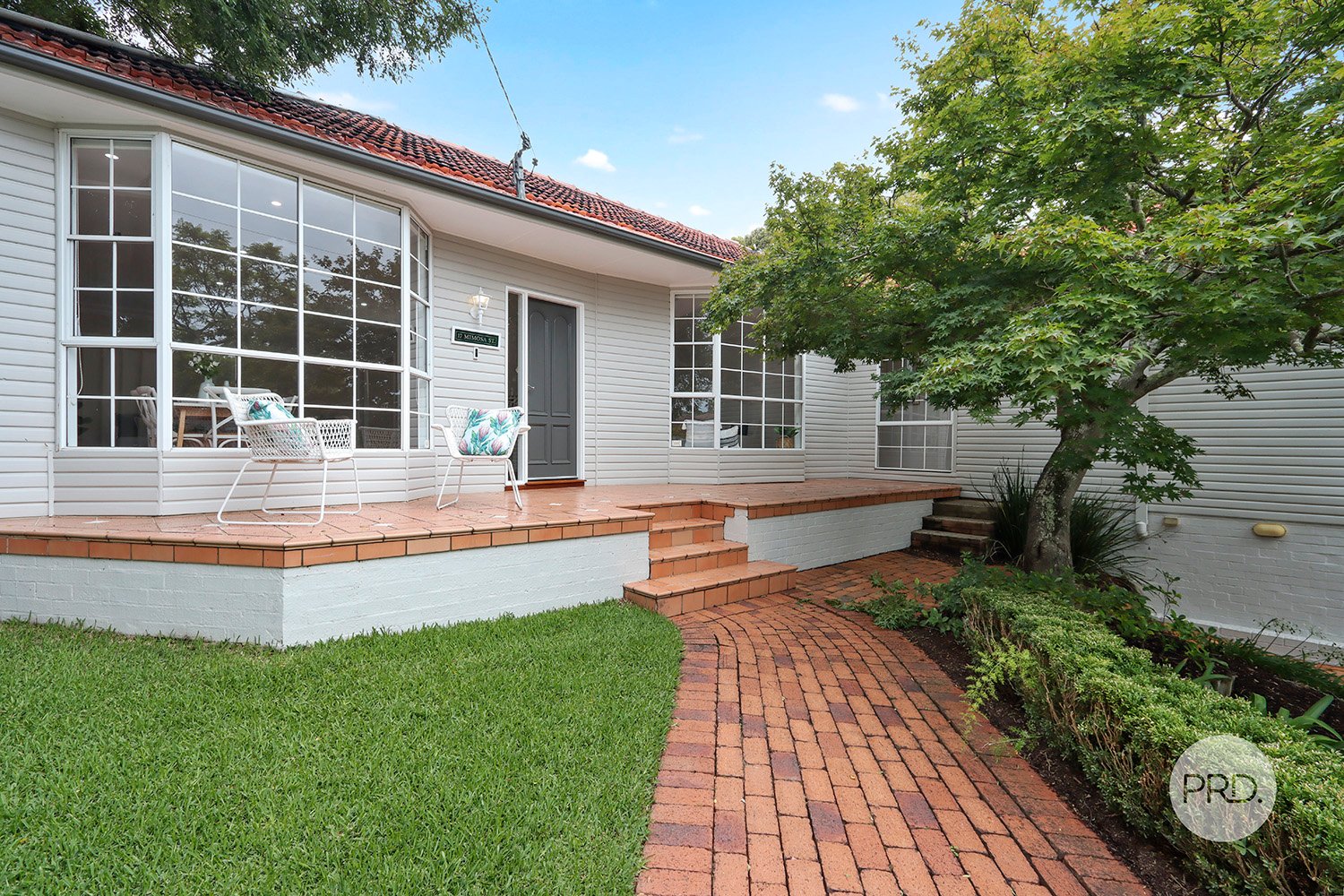 17 Mimosa Street OATLEY 2