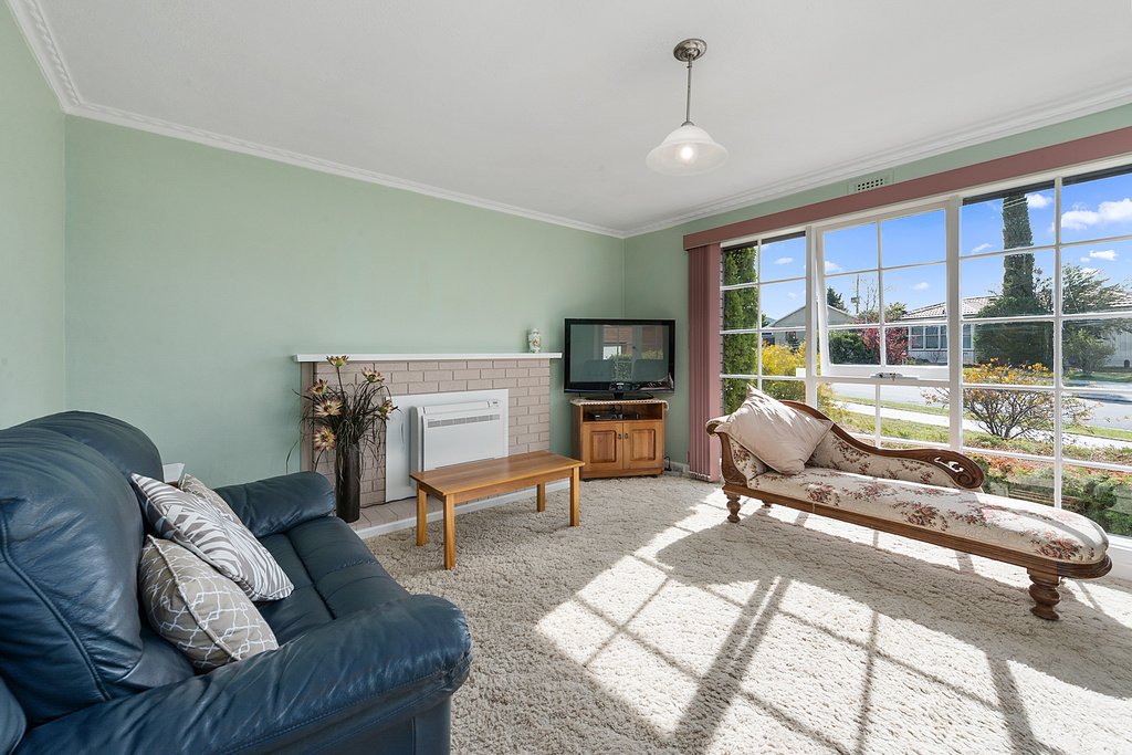17 Mitcham Road CLAREMONT 5