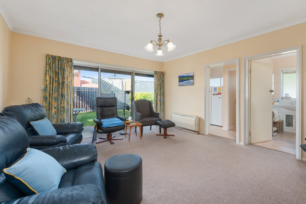 17 Mitcham Road CLAREMONT 6