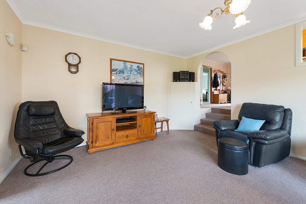 17 Mitcham Road CLAREMONT 7