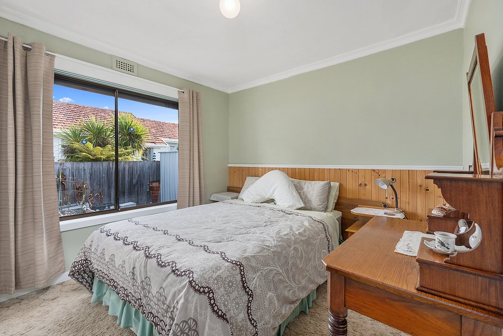 17 Mitcham Road CLAREMONT 10