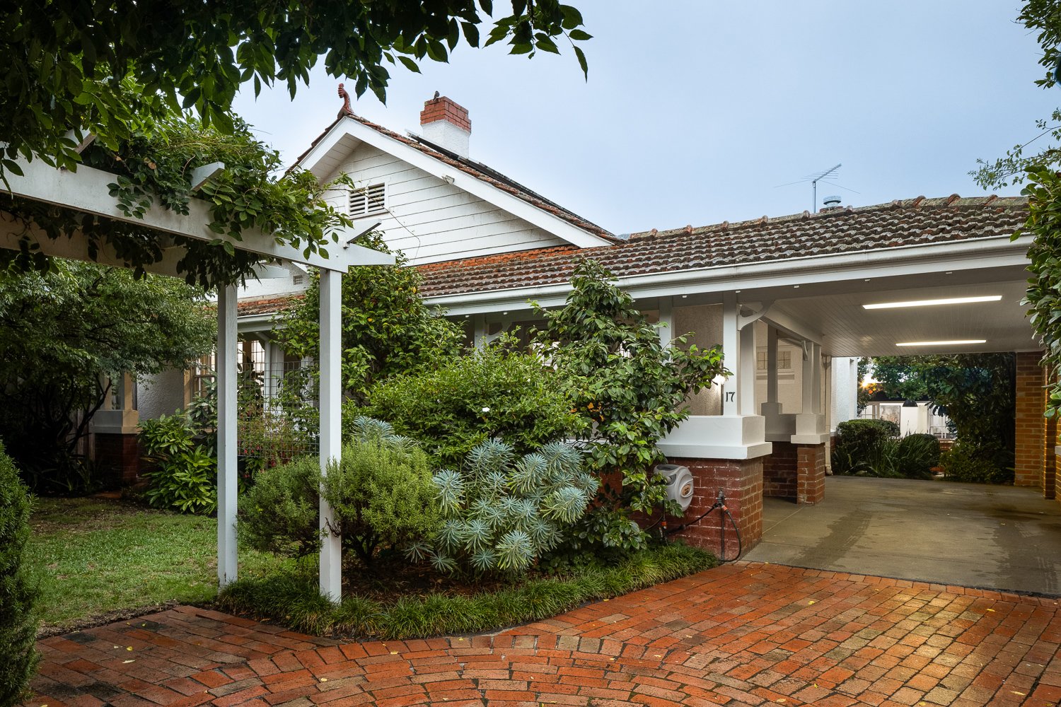 Gallery: 17 Montclair Avenue