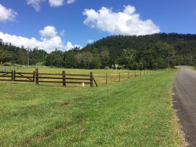 17 Moon Crescent SUGARLOAF 4