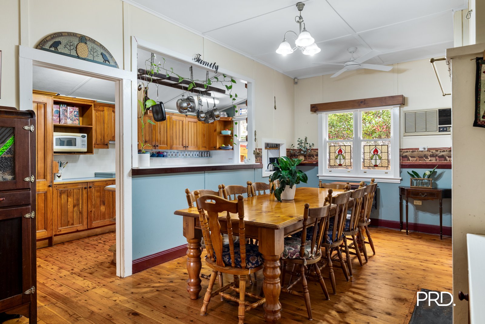 17 Moorecourt Avenue SPRINGWOOD 6