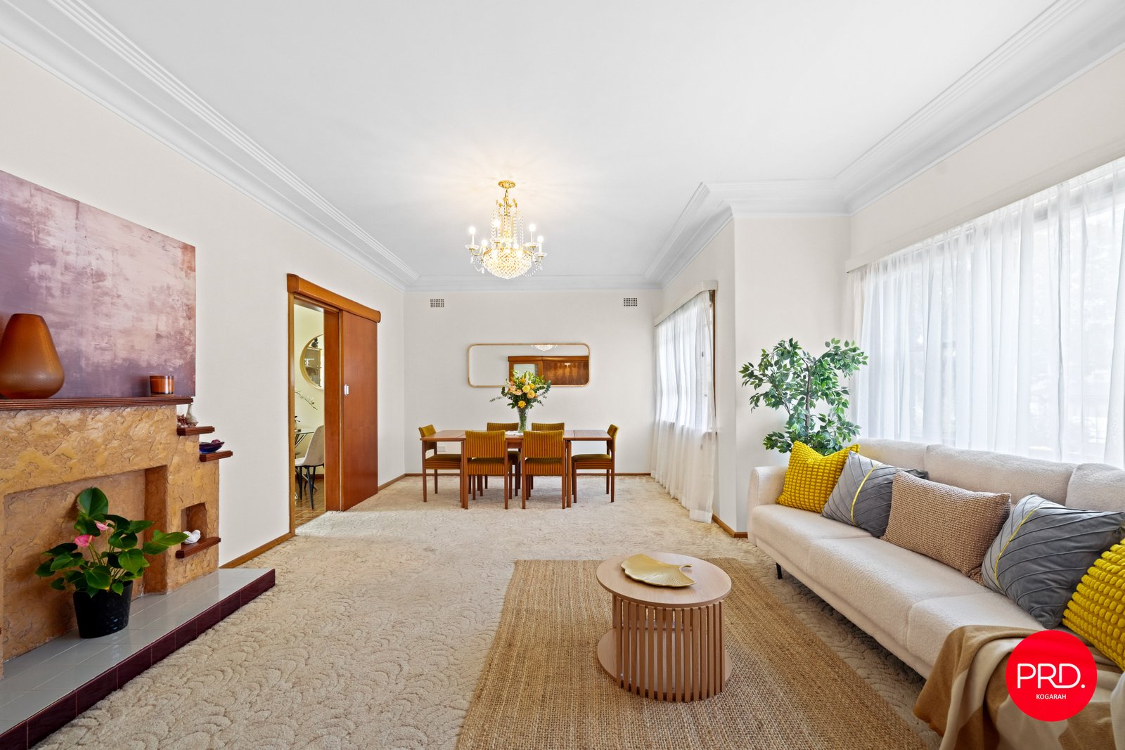 17 Moorefield Avenue KOGARAH 2