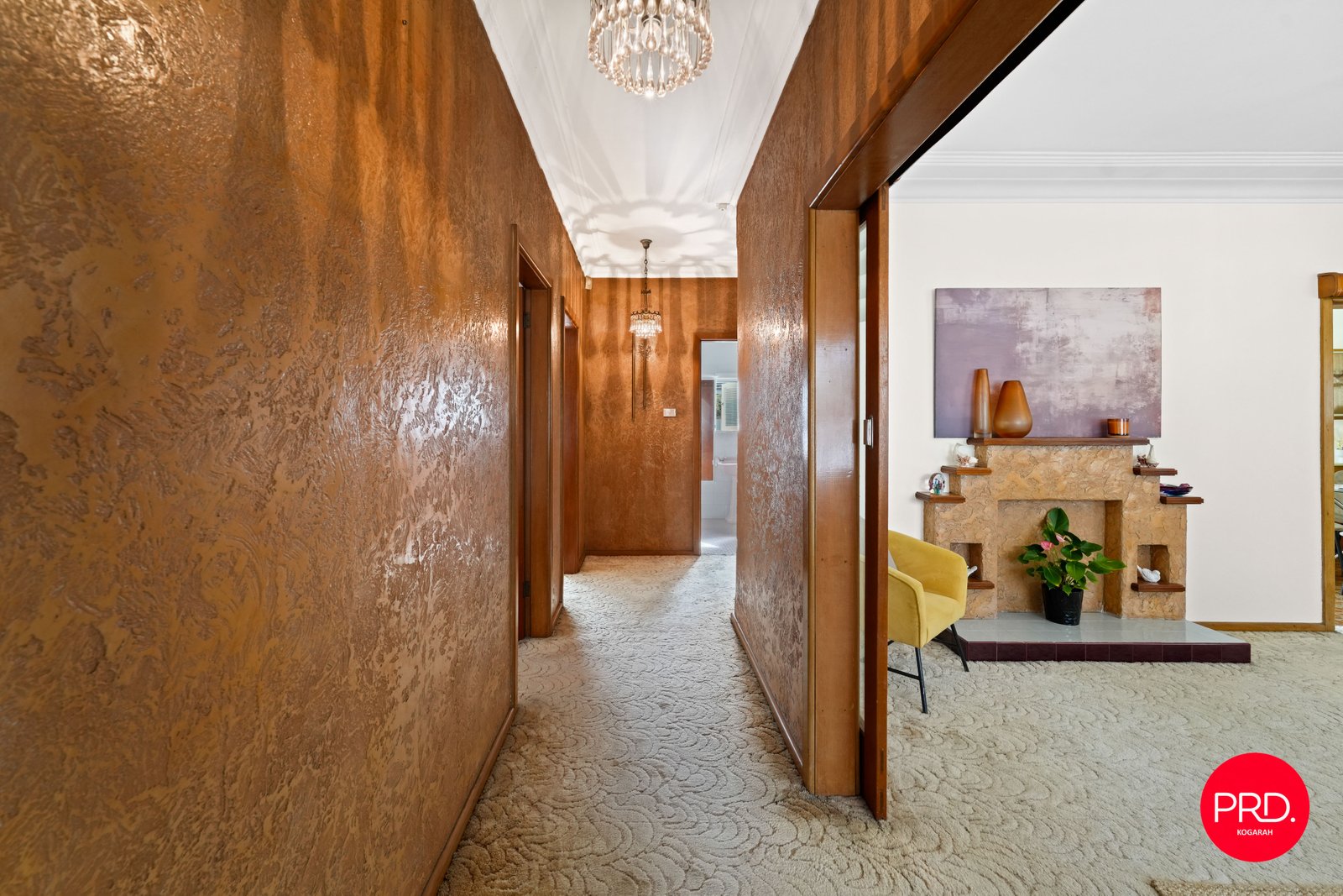 17 Moorefield Avenue KOGARAH 4