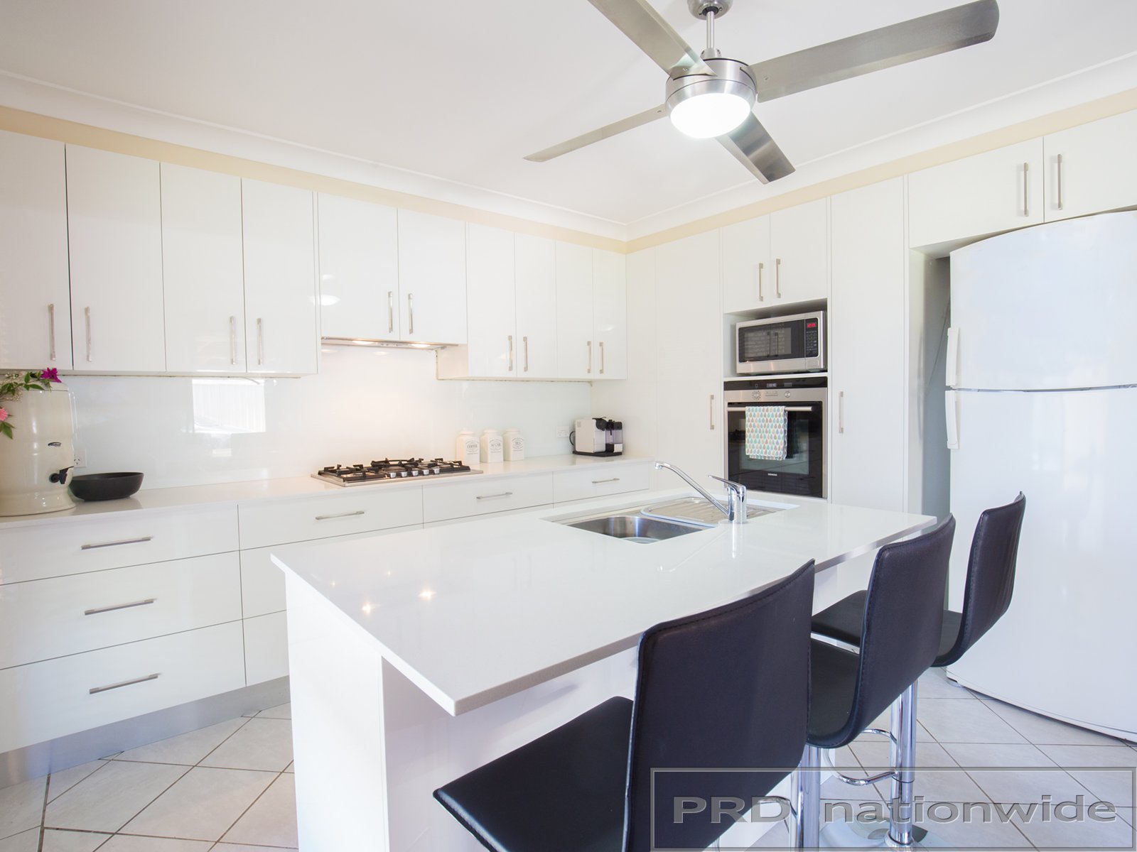 17 Moran Close METFORD 9