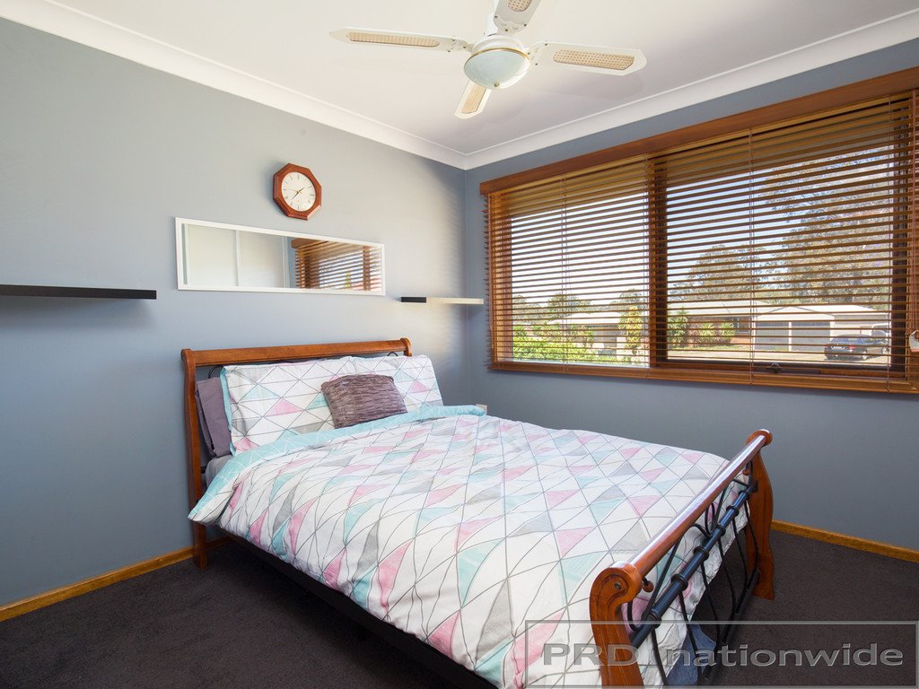 17 Moran Close METFORD 10