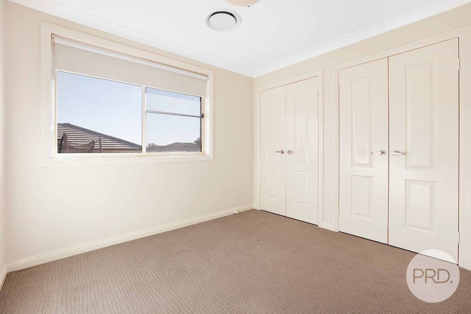 17 Mountain Gum Road TAMWORTH 11