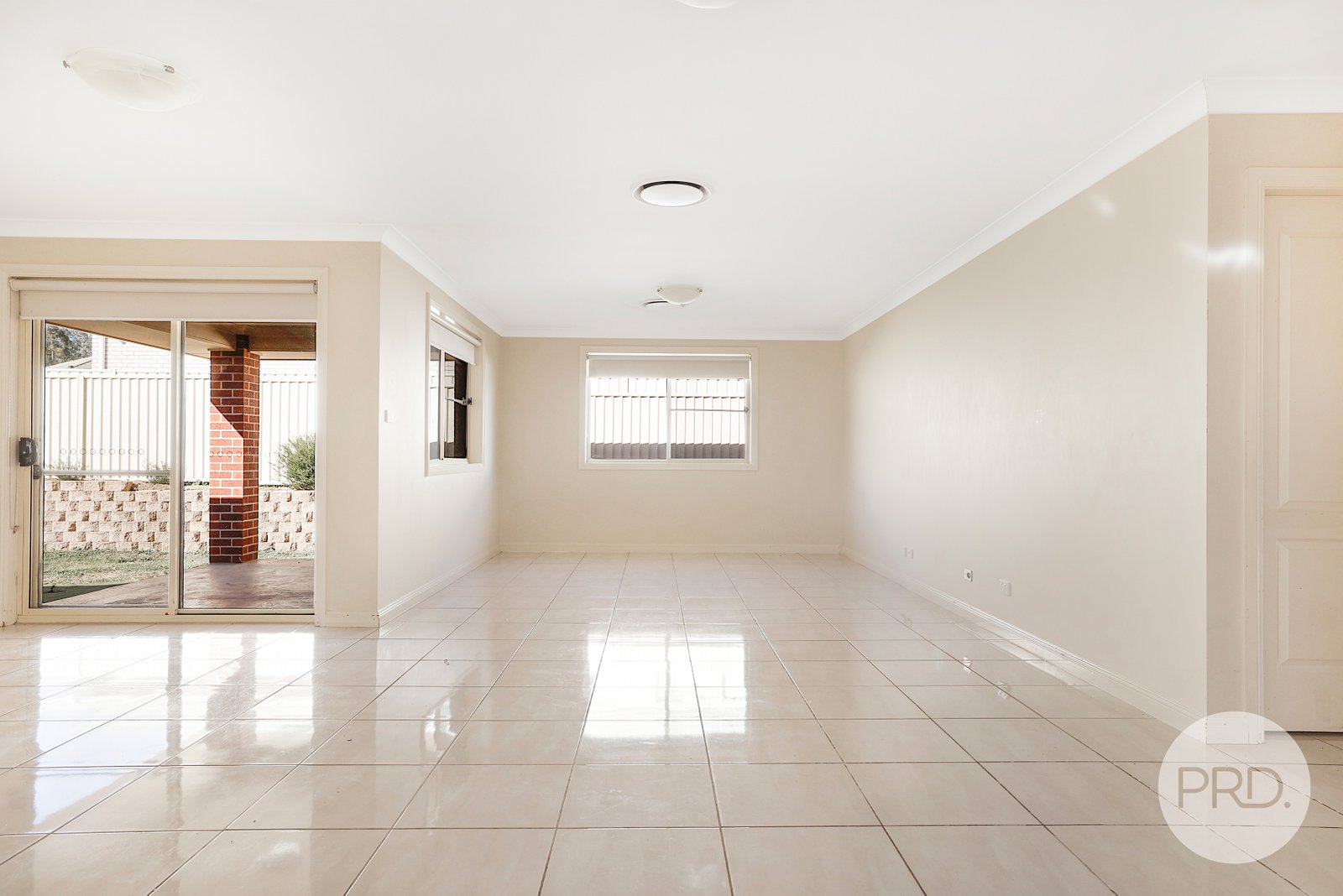 17 Mountain Gum Road TAMWORTH 6