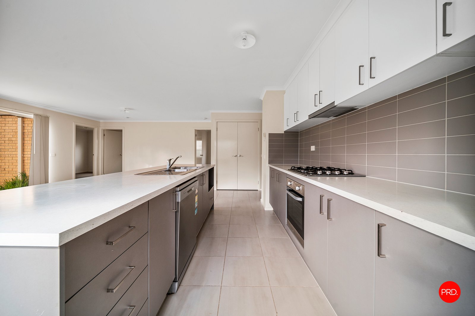 17 Muir Street KANGAROO FLAT 2