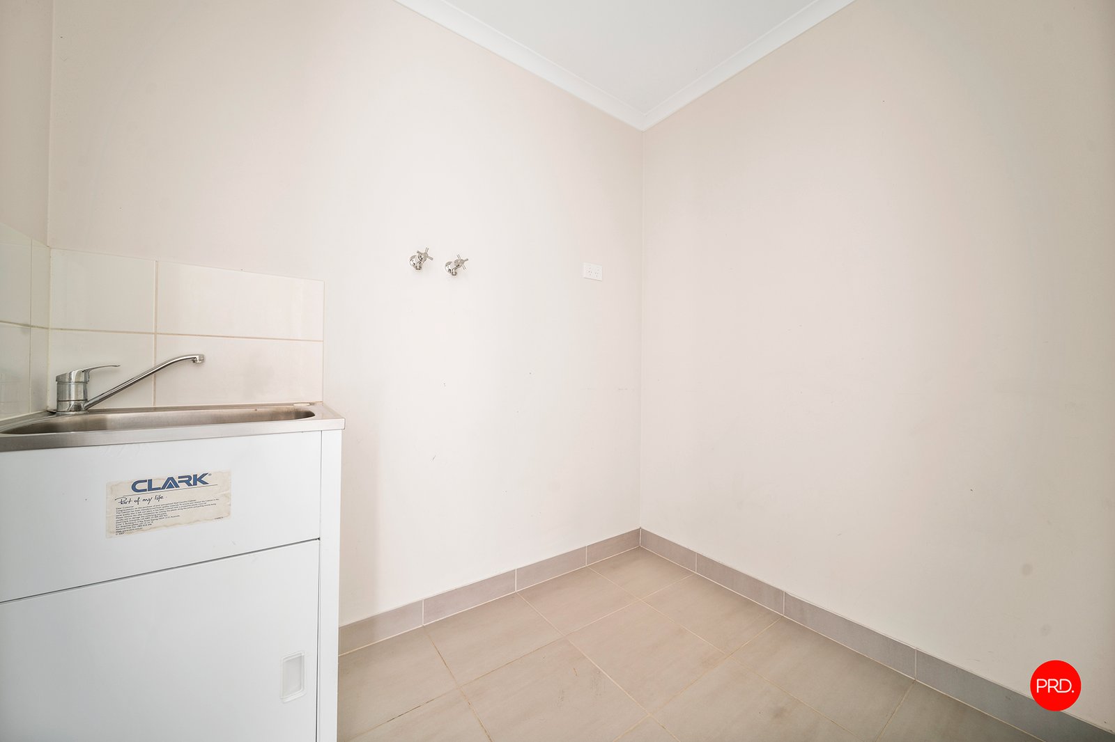 17 Muir Street KANGAROO FLAT 12