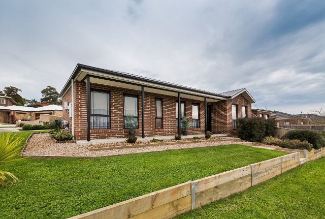17 Muller Court MOUNT CLEAR 1