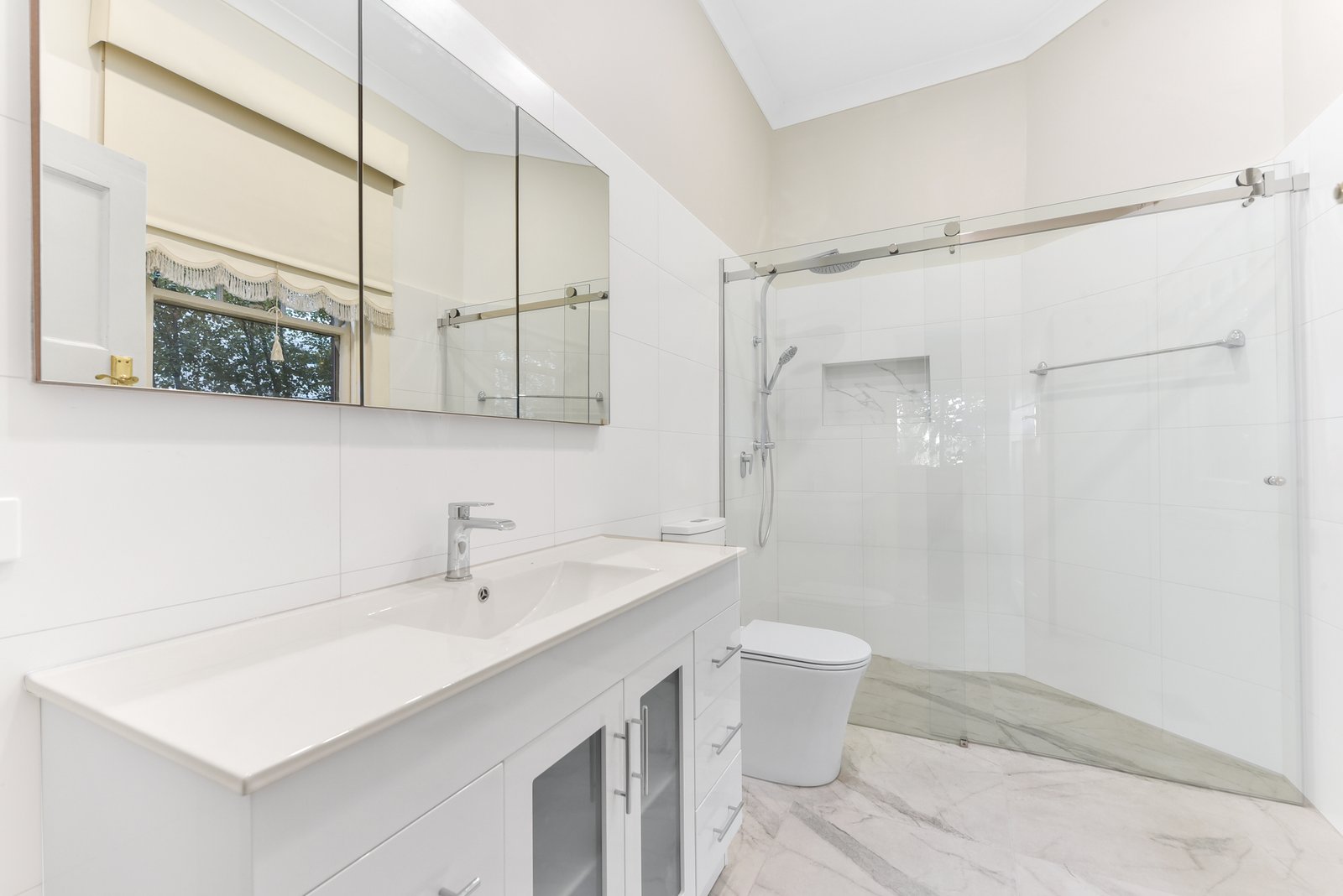 Gallery: 1/7 Murrumbeena Road