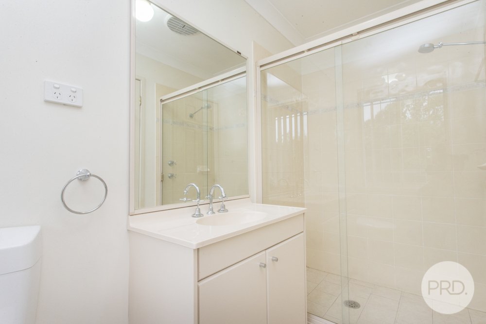 17 Musselburgh Close GLENMORE PARK 12