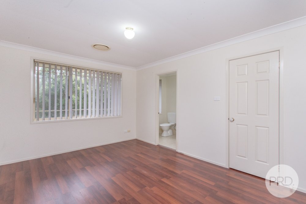 17 Musselburgh Close GLENMORE PARK 13